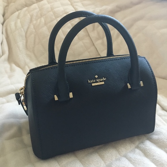 kate spade Handbags - Kate Spade Satchel! ♠️♥️